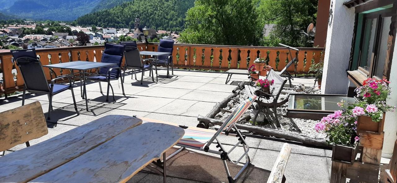 Alpenappartements Schwalbennestl ミッテンヴァルト エクステリア 写真
