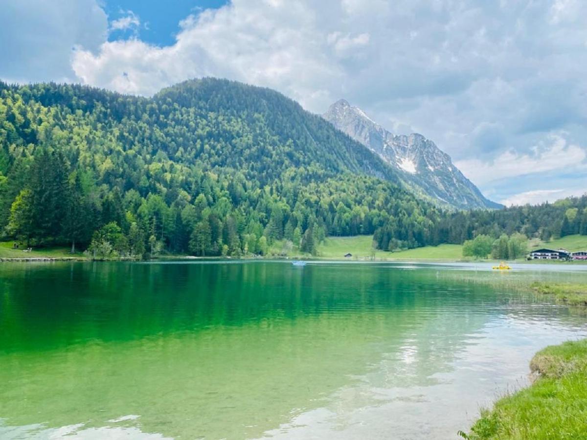 Alpenappartements Schwalbennestl ミッテンヴァルト エクステリア 写真