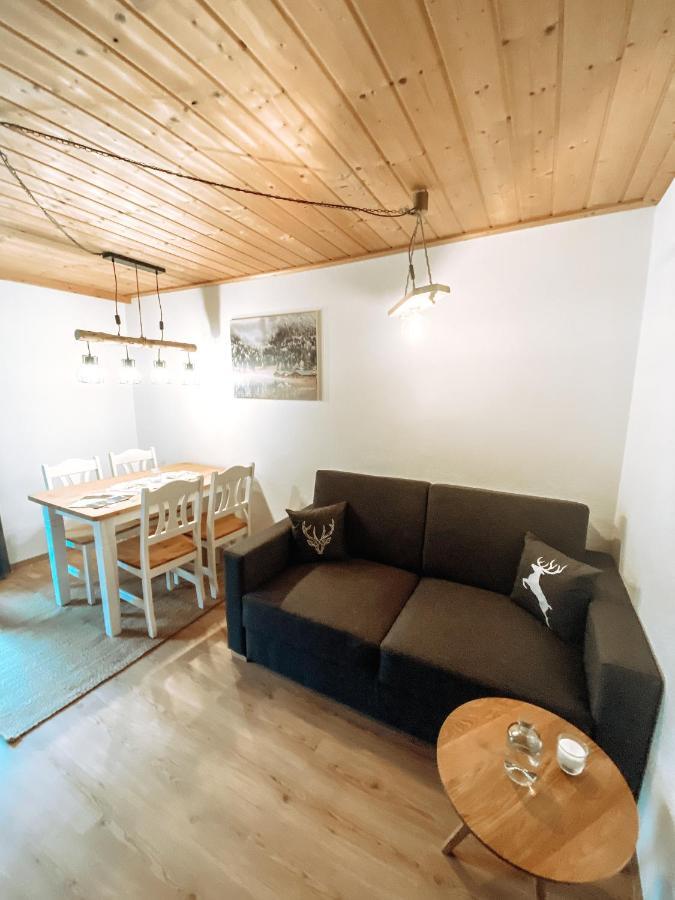 Alpenappartements Schwalbennestl ミッテンヴァルト エクステリア 写真