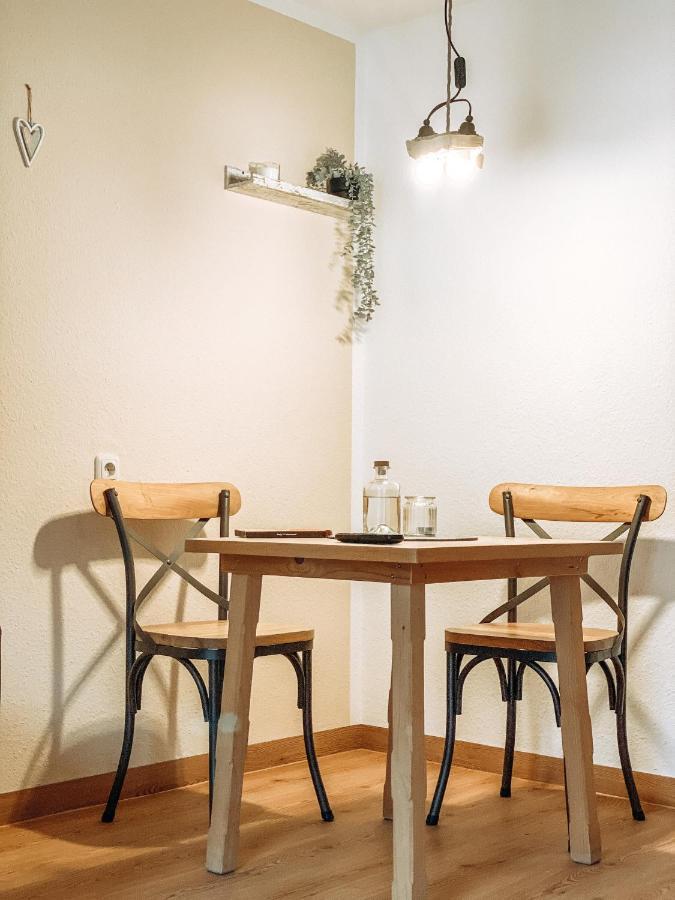 Alpenappartements Schwalbennestl ミッテンヴァルト エクステリア 写真