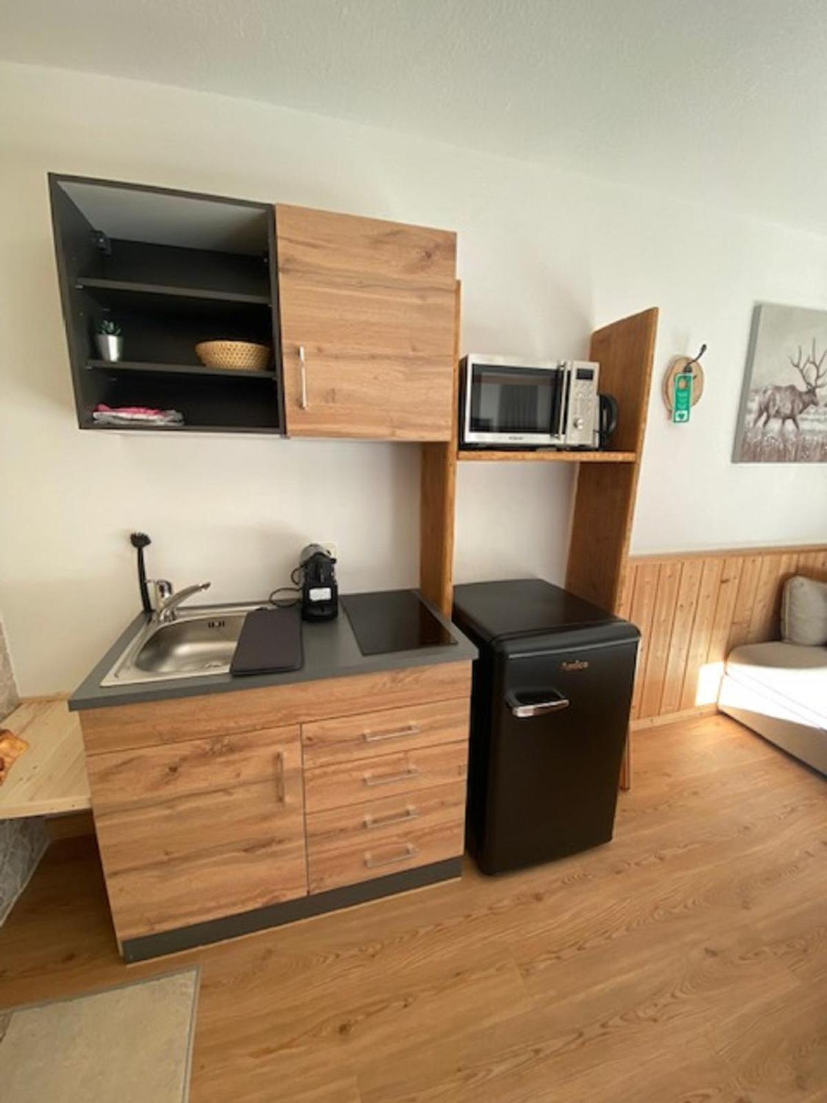 Alpenappartements Schwalbennestl ミッテンヴァルト エクステリア 写真
