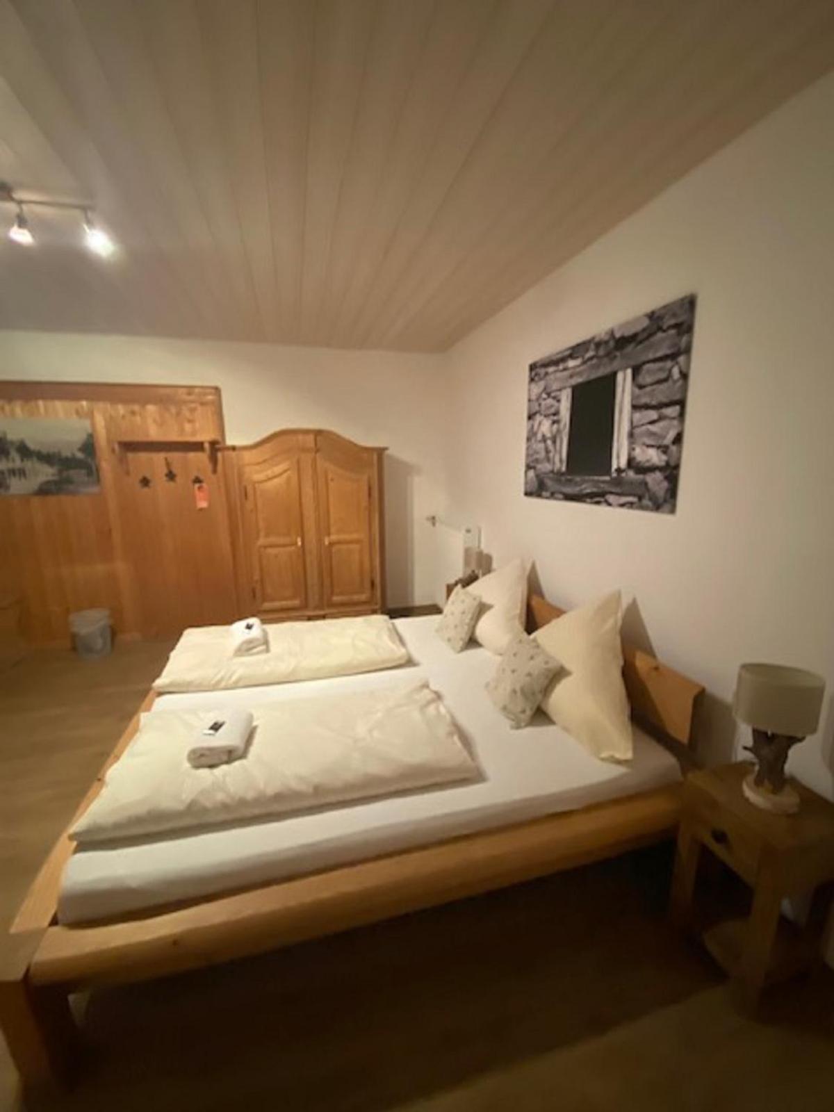 Alpenappartements Schwalbennestl ミッテンヴァルト エクステリア 写真