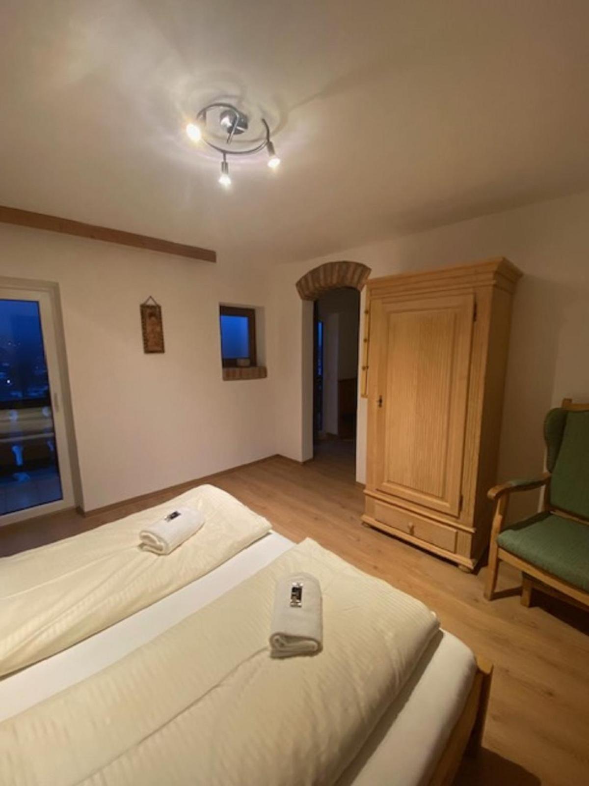 Alpenappartements Schwalbennestl ミッテンヴァルト エクステリア 写真